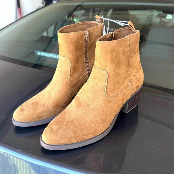Old Navy Women’s Faux Suede Western Ankle Booties‎ Size 10 Bourbon - Picture 12 of 13
